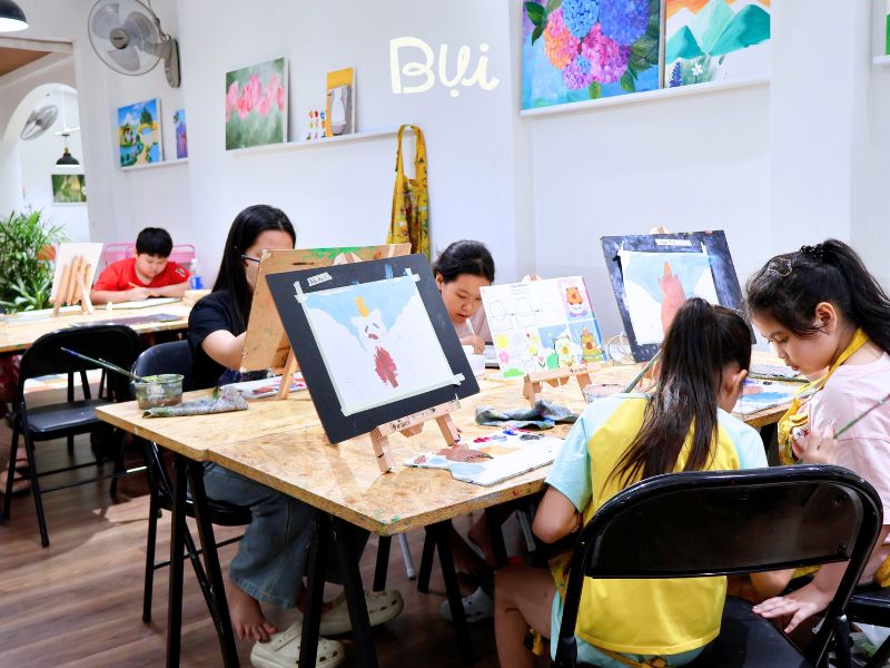 Các bộ môn bé sẽ được trải nghiệm tại Mỹ Thuật Bụi