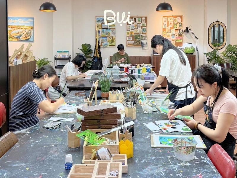 Ưu điểm của lớp học vẽ Bụi Long Biên