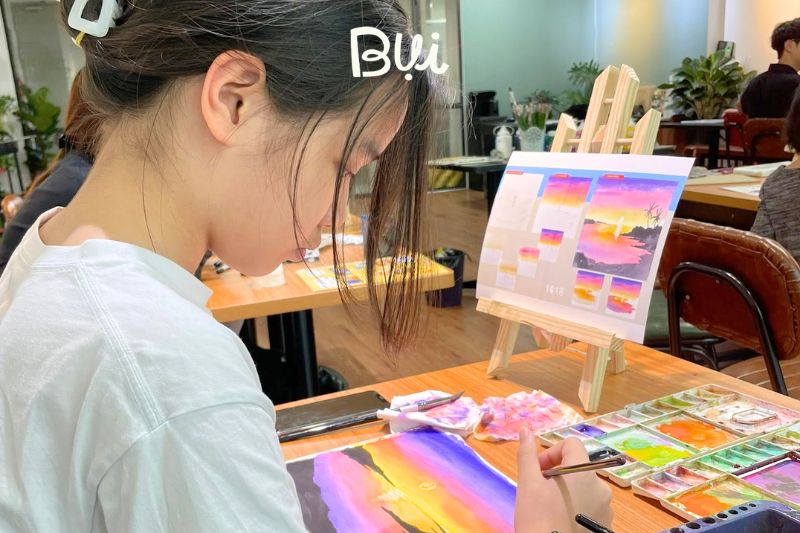 Lớp dạy vẽ màu nước