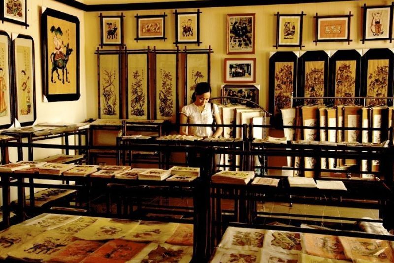 Nguồn gốc và các giai đoạn phát triển của làng tranh Đông Hồ